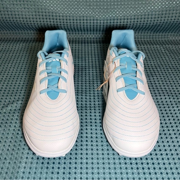 ***NWT*** Brand New in the Box Adidas Copa Pure. 3 Indoor/Turf Soccer Cleats - Picture 3 of 13